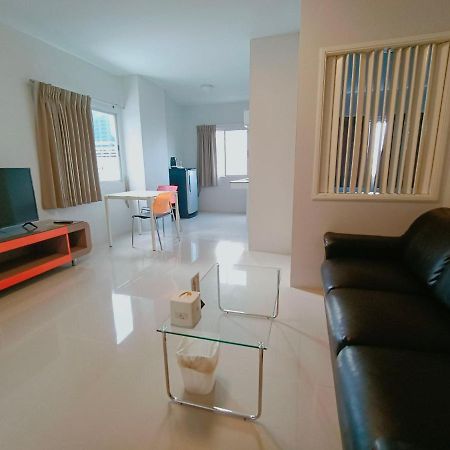 Praso Residence Bangkok Ngoại thất bức ảnh
